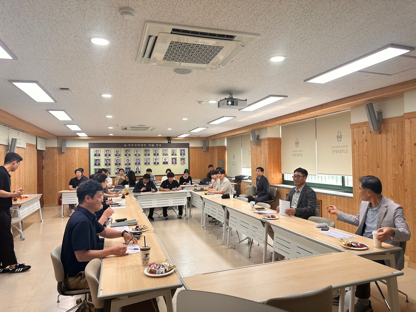 전북대 스포츠과학과, 2025학년도 1학기 2차 세미나 발표회 개최 1번째 첨부파일 이미지