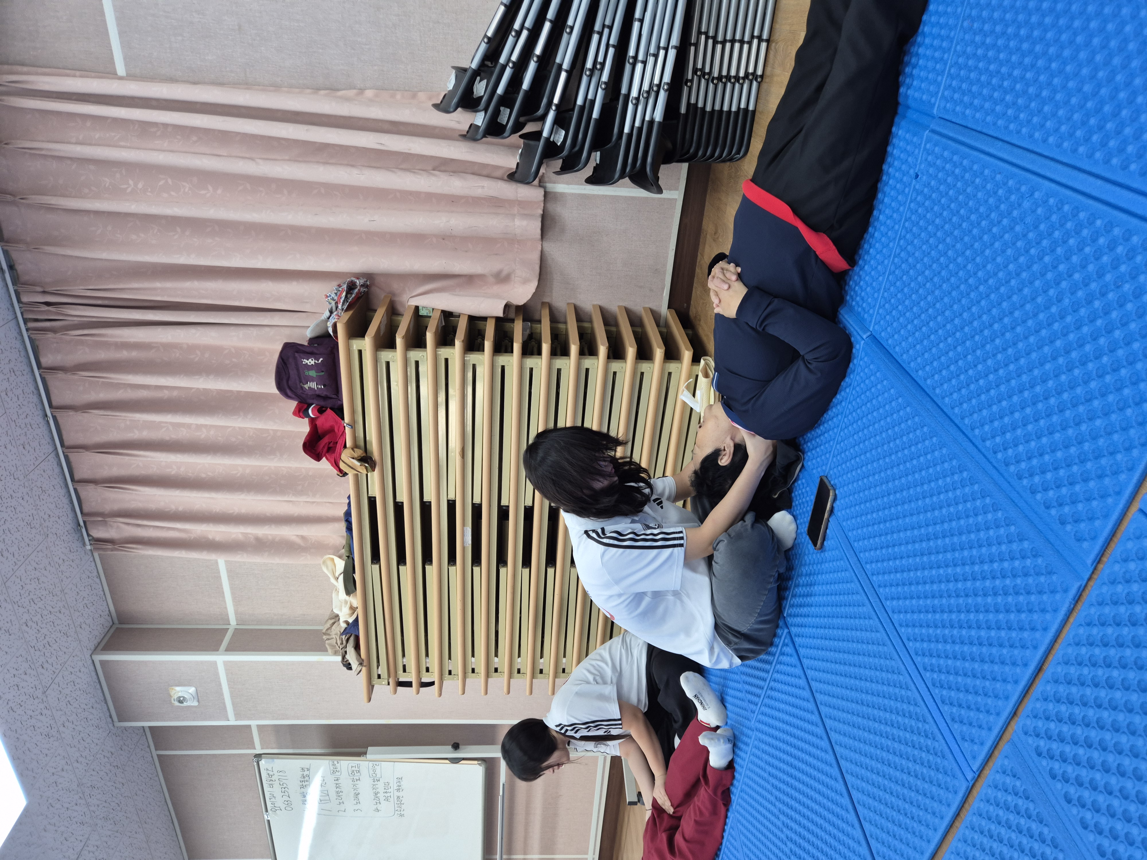 스포츠과학과 재활분과, 2025년 10월 23일 금암노인복지관서 스포츠마사지·테이핑 봉사 진행 — 지역사회 건강증진 프로그 1번째 첨부파일 이미지