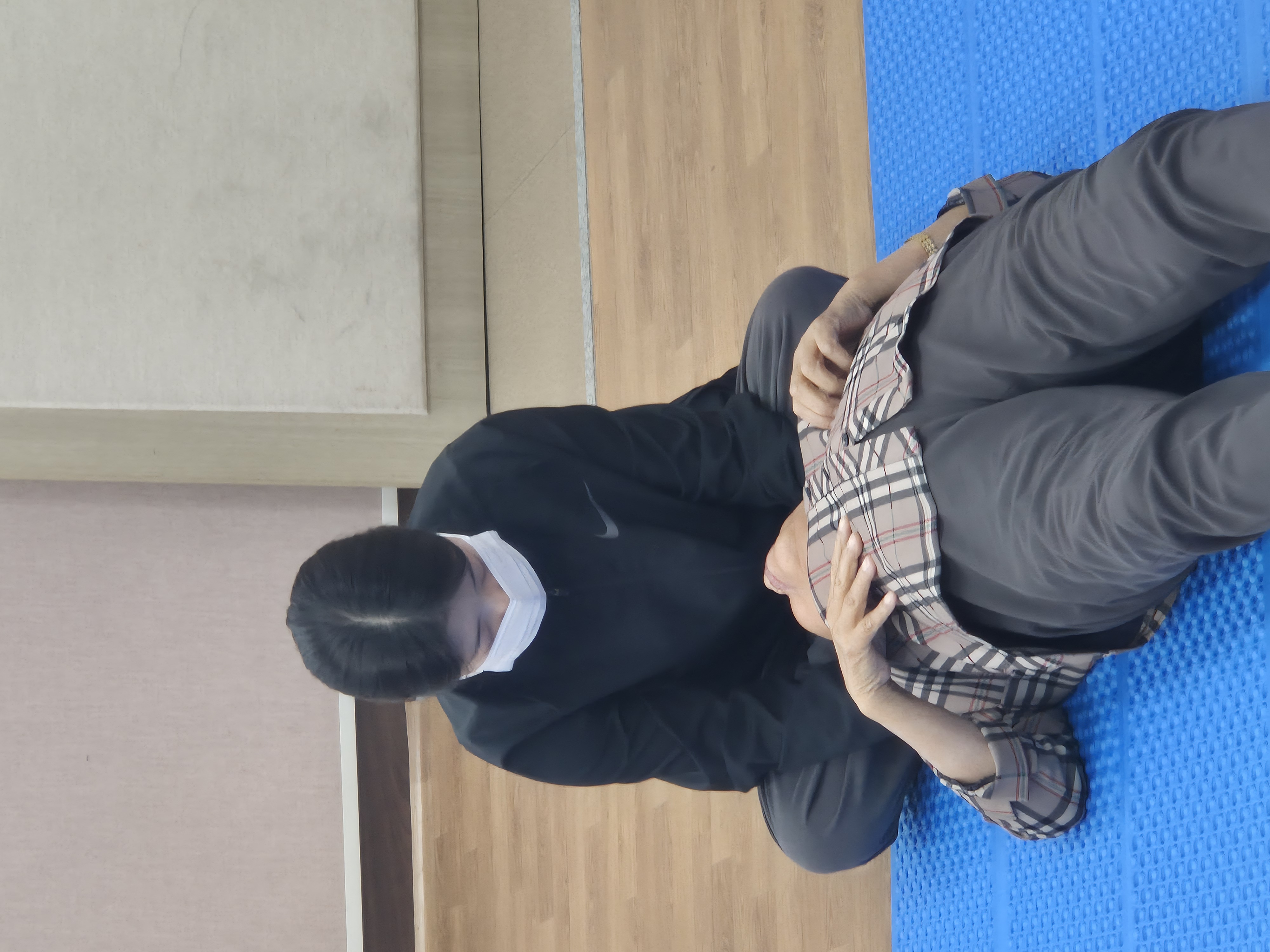 스포츠과학과 재활분과, 2025년 10월 23일 금암노인복지관서 스포츠마사지·테이핑 봉사 진행 — 지역사회 건강증진 프로그 5번째 첨부파일 이미지