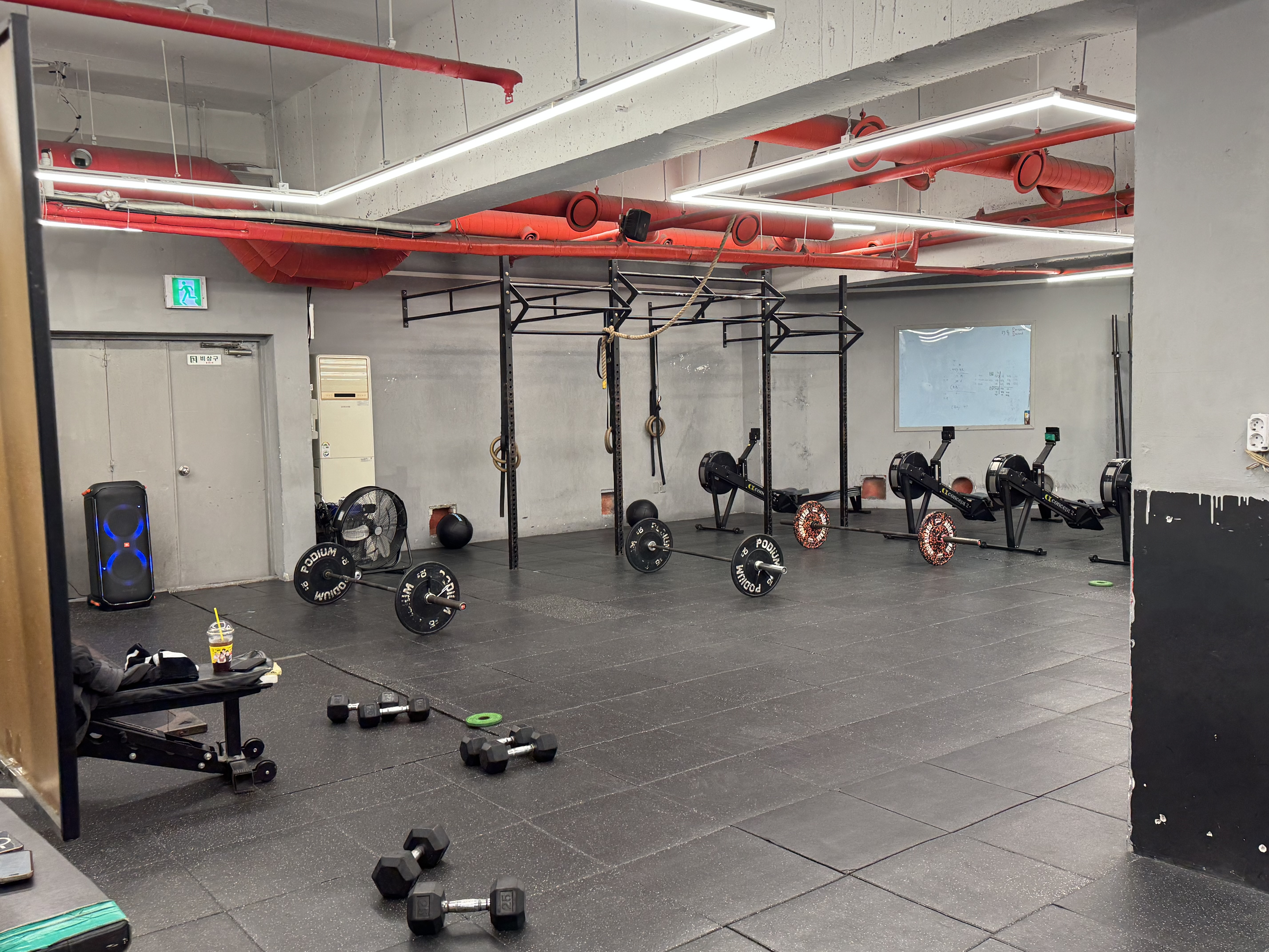 배재영 선배님(14학번)과 함께한 크로스핏 기초 및 체육관 탐방 2번째 첨부파일 이미지