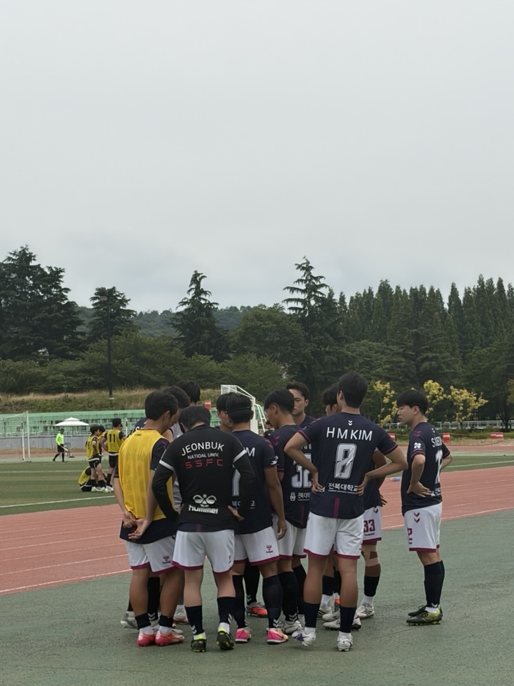 Kusf 클럽챔피언십 2026 축구(남) 남부지역 예선에서 고배를 마셨다. 3번째 첨부파일 이미지